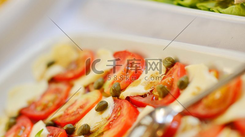 酥性饼干与韧性饼干：酥与韧的奥秘